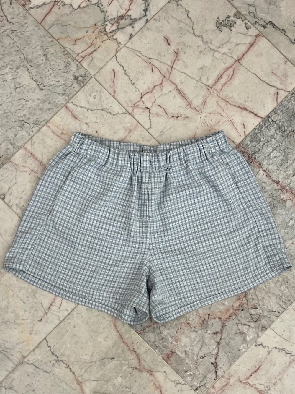 Brandy Melville Elastic Waist Lounge Shorts Blue Gray Plaid One Size